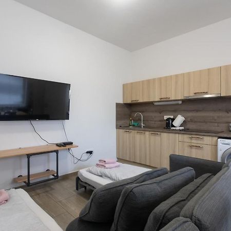 Big Pipe Apartment Любляна Экстерьер фото