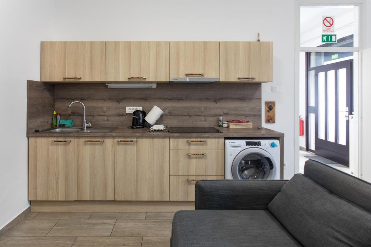Big Pipe Apartment Любляна Экстерьер фото
