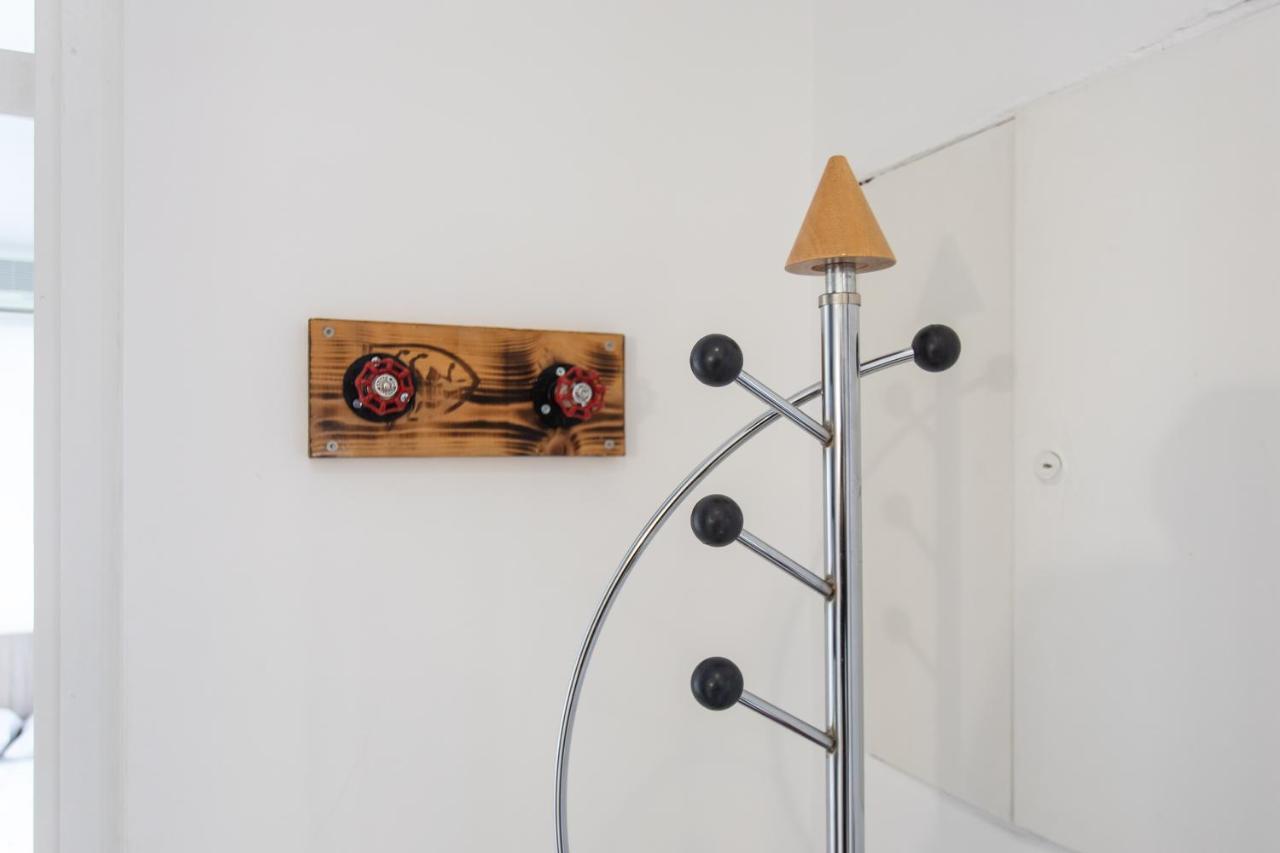 Big Pipe Apartment Любляна Экстерьер фото